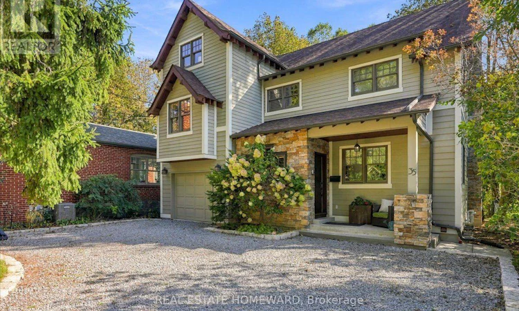 35 Springbank Avenue