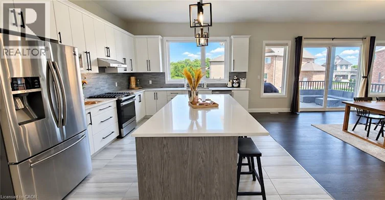 819 Sundrops Court, Waterloo, ON, N2V 0C5 - 11