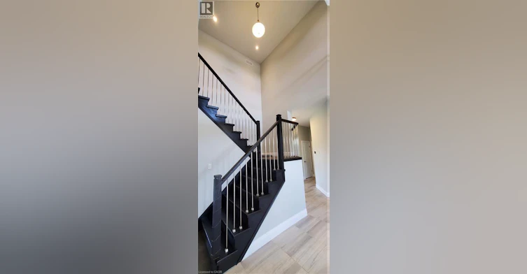 819 Sundrops Court, Waterloo, ON, N2V 0C5 - 23