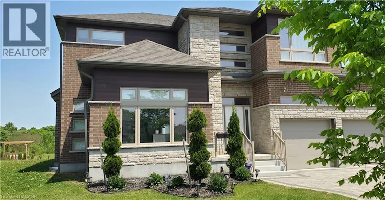 819 Sundrops Court, Waterloo, ON, N2V 0C5 - 2