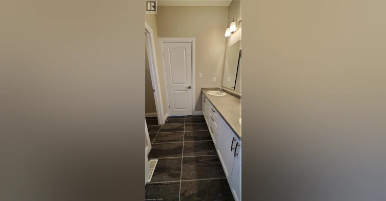 819 Sundrops Court, Waterloo, ON, N2V 0C5 - 30