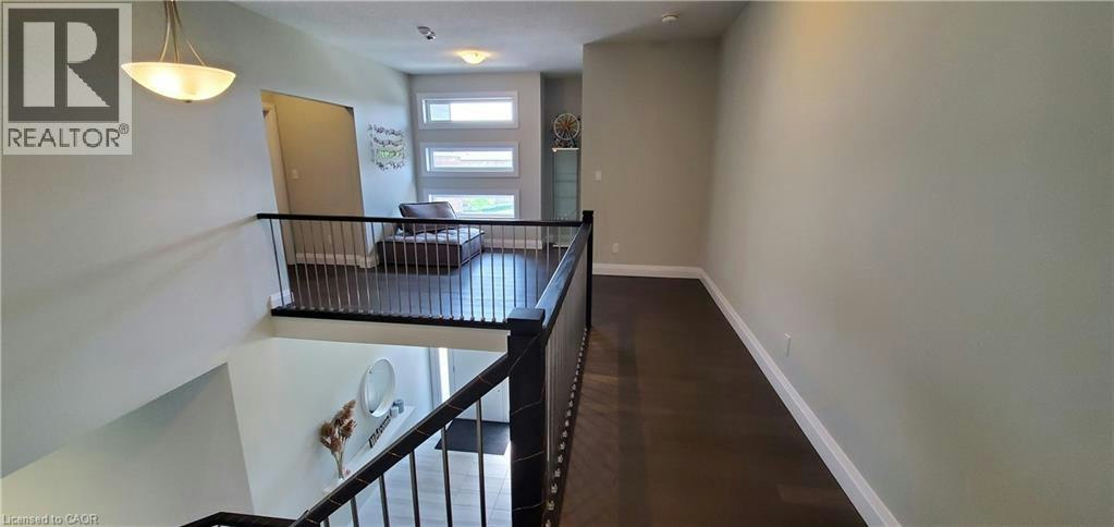819 Sundrops Court, Waterloo, ON, N2V 0C5 - 24