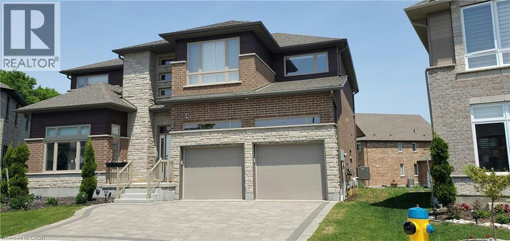 819 Sundrops Court, Waterloo, ON, N2V 0C5 - 3