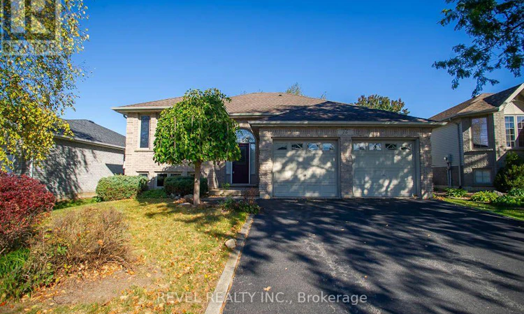 16 Bradbury Crescent