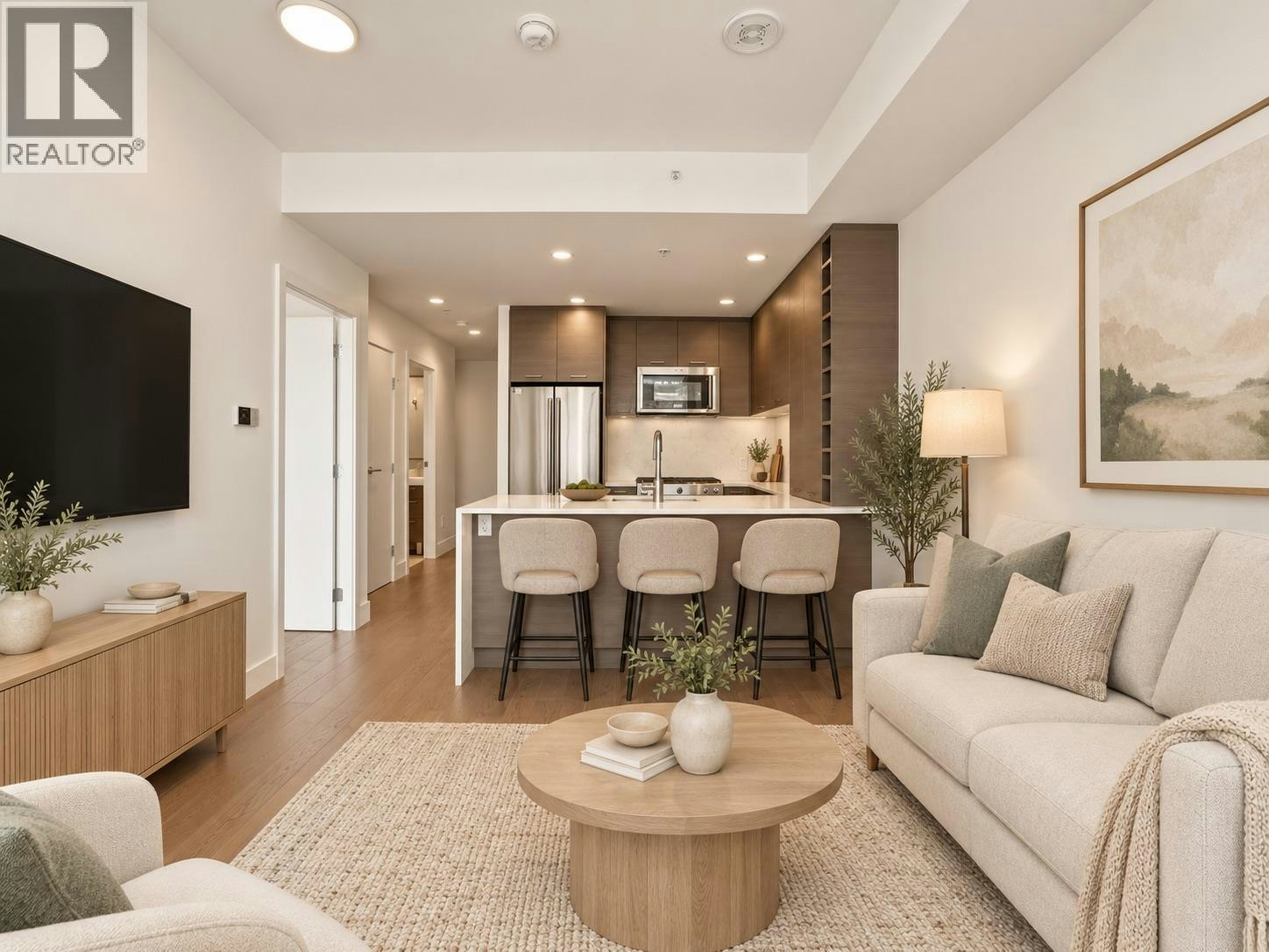 701-1181 Sunset Drive, Kelowna, BC, V1Y 0L4