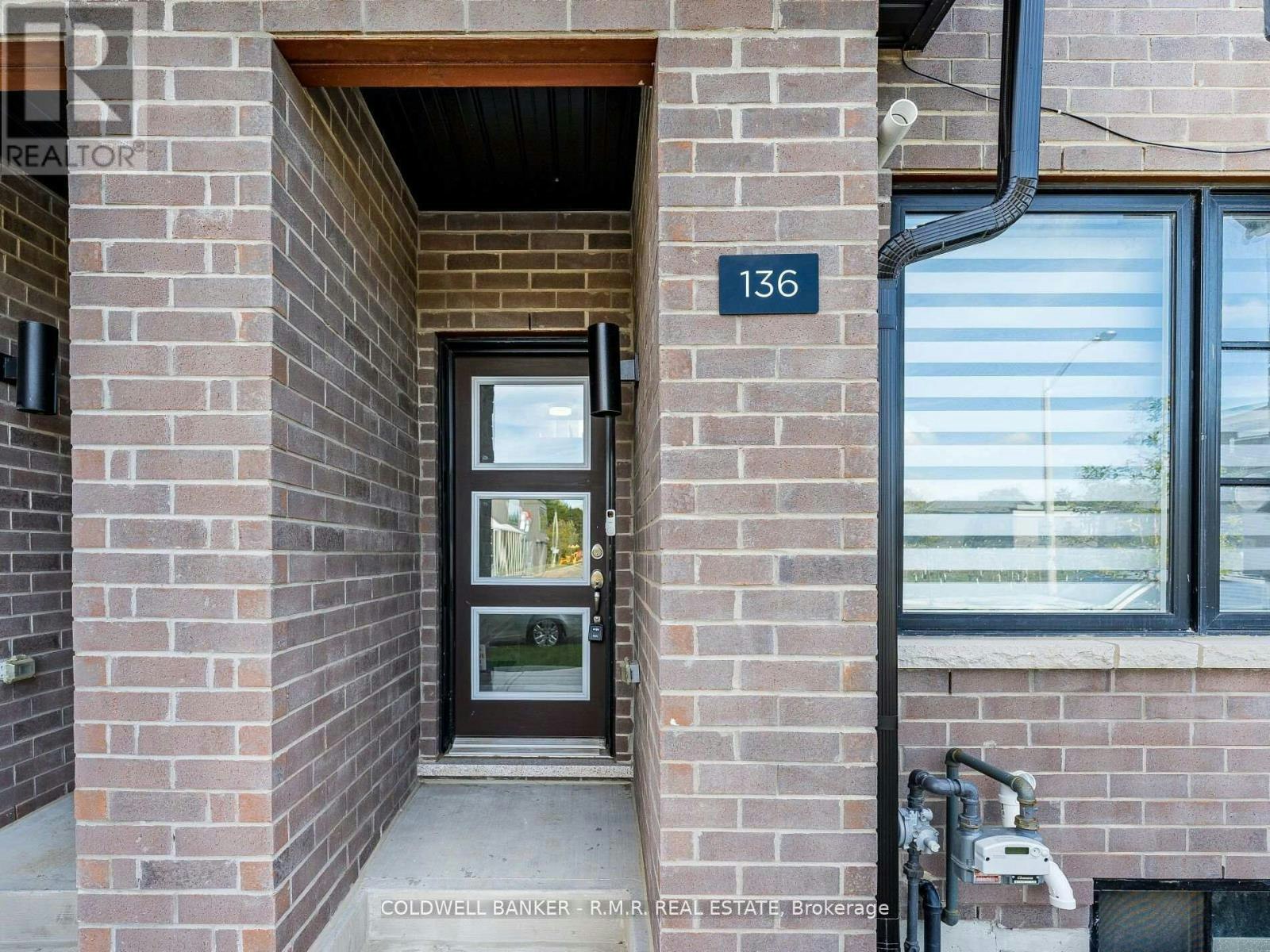 136 Brockley Drive, Toronto, ON, M1P 3C1 - 4