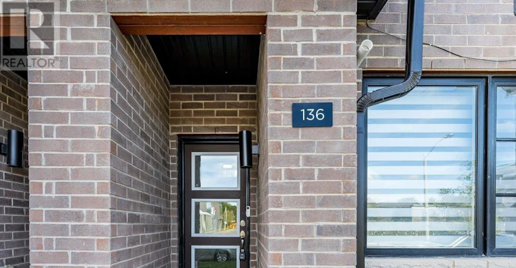 136 Brockley Drive, Toronto, ON, M1P 3C1 - 4
