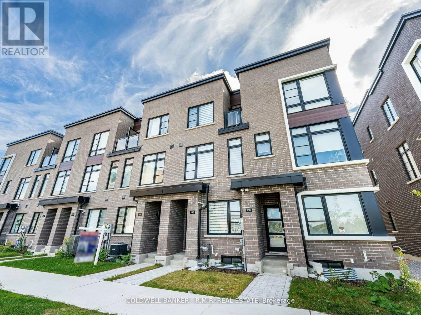 136 Brockley Drive, Toronto, ON, M1P 3C1 - 2
