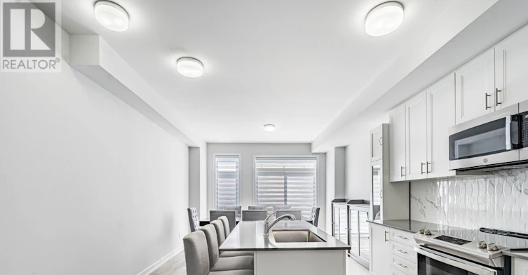 136 Brockley Drive, Toronto, ON, M1P 3C1 - 13