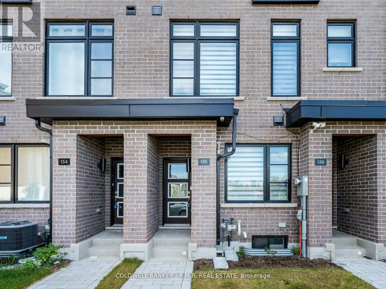 136 Brockley Drive, Toronto, ON, M1P 3C1 - 3