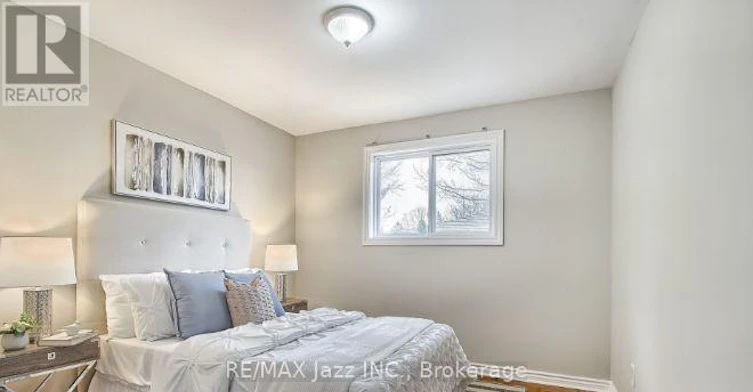 676 Mountview Place, Newmarket, ON, L3Y 3P7 - 10