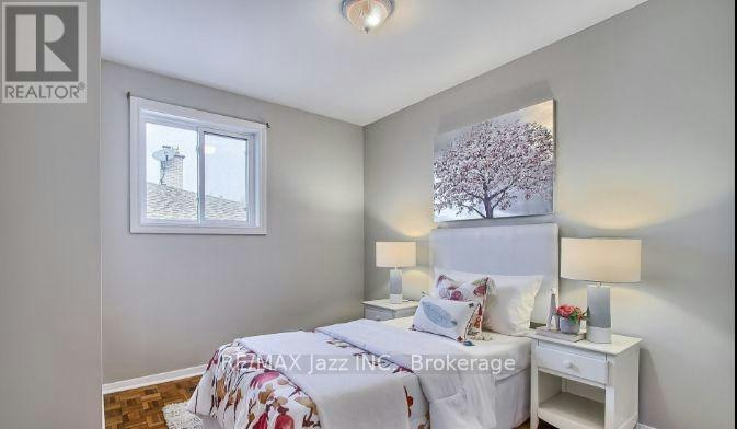 676 Mountview Place, Newmarket, ON, L3Y 3P7 - 12