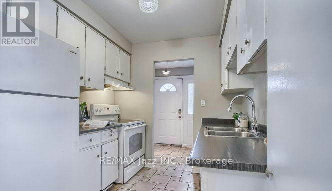 676 Mountview Place, Newmarket, ON, L3Y 3P7 - 6