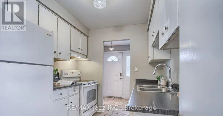 676 Mountview Place, Newmarket, ON, L3Y 3P7 - 6