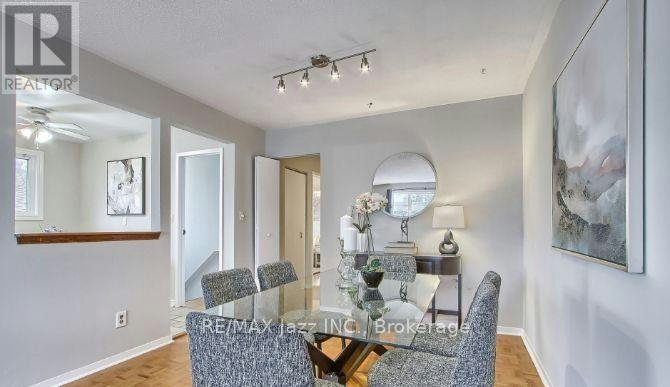 676 Mountview Place, Newmarket, ON, L3Y 3P7 - 4