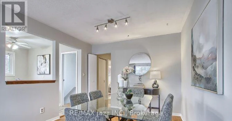 676 Mountview Place, Newmarket, ON, L3Y 3P7 - 4