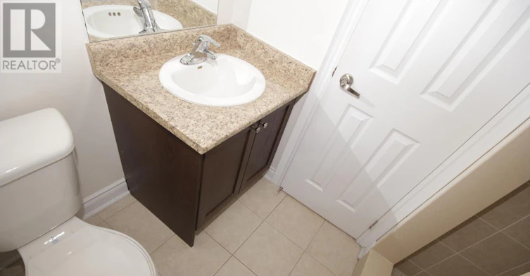 7 Slingsby Lane, Toronto, ON, M2N 0H7 - 14