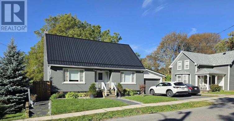 44 Elgin Street N, Port Hope, ON, L1A 2L7