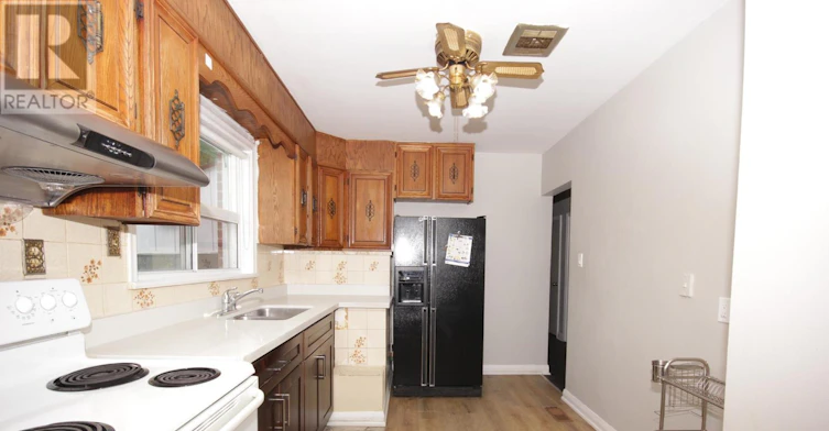 MAIN-157 Shropshire Drive, Toronto, ON, M1P 1Z6 - 6