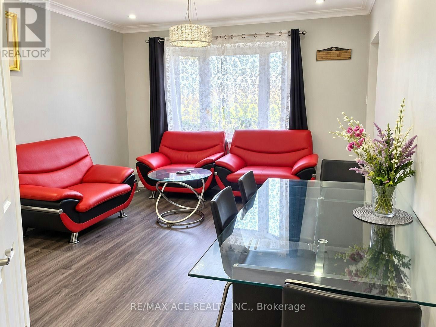 MAIN-6 Shawford Crescent, Toronto, ON, M1G 1V8 - 2