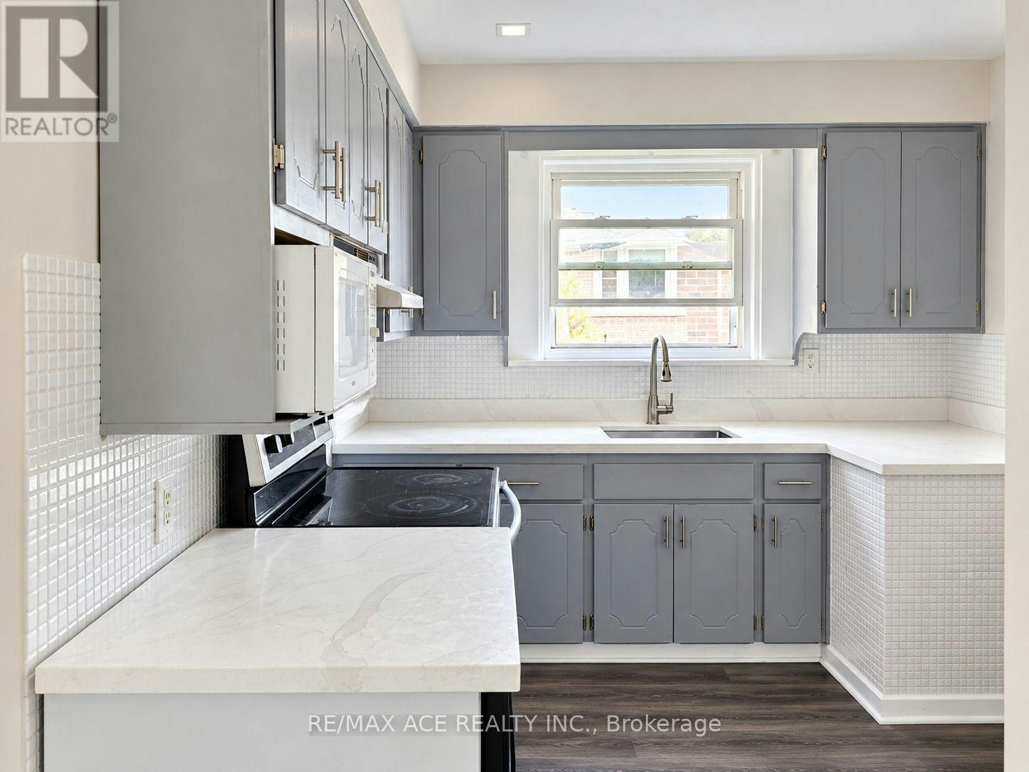 MAIN-6 Shawford Crescent, Toronto, ON, M1G 1V8 - 3