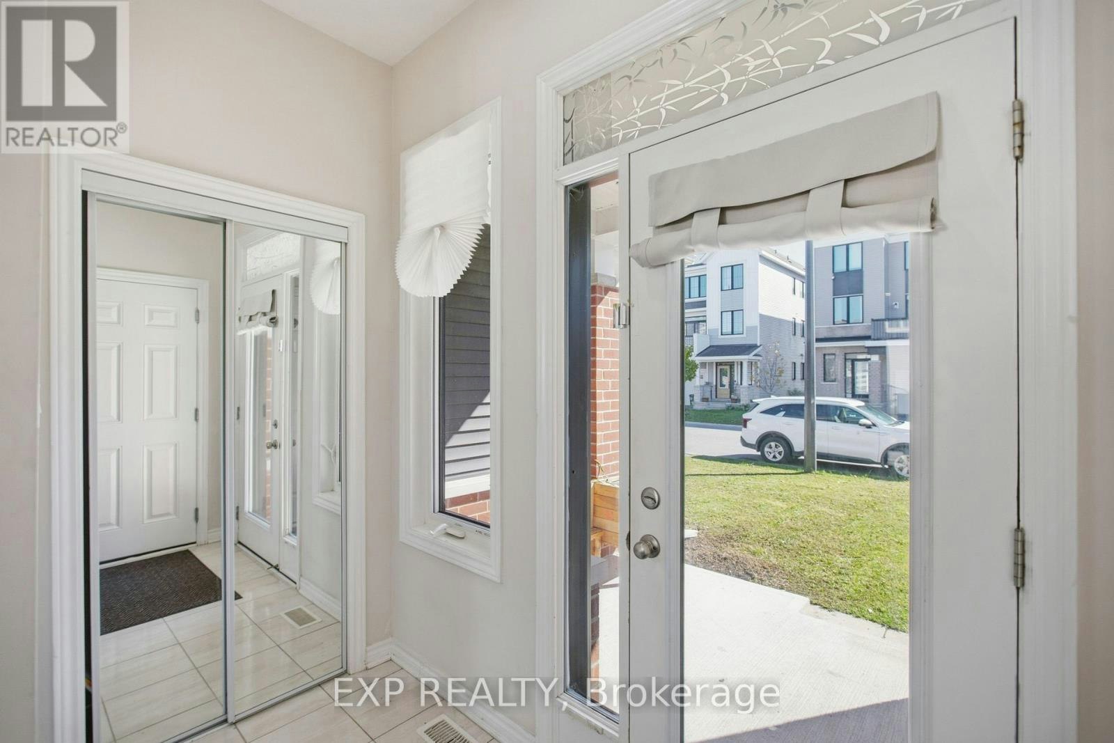 67 Caspian Row, Ottawa, ON, K2V 0R3 - 3