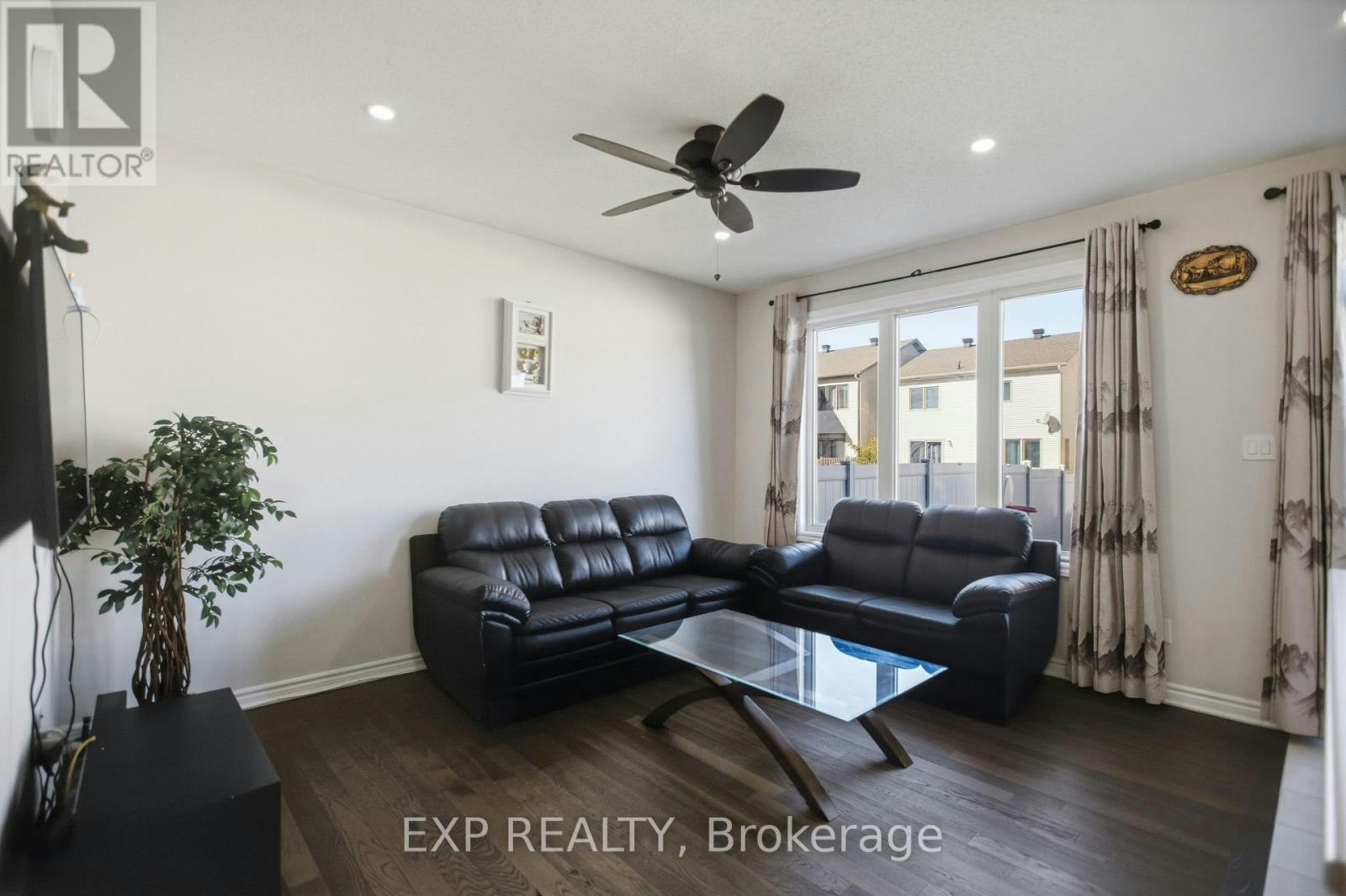 67 Caspian Row, Ottawa, ON, K2V 0R3 - 7