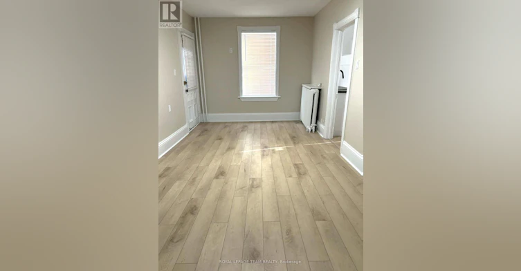1-158 St Andrew Street, Ottawa, ON, K1N 5G4 - 5