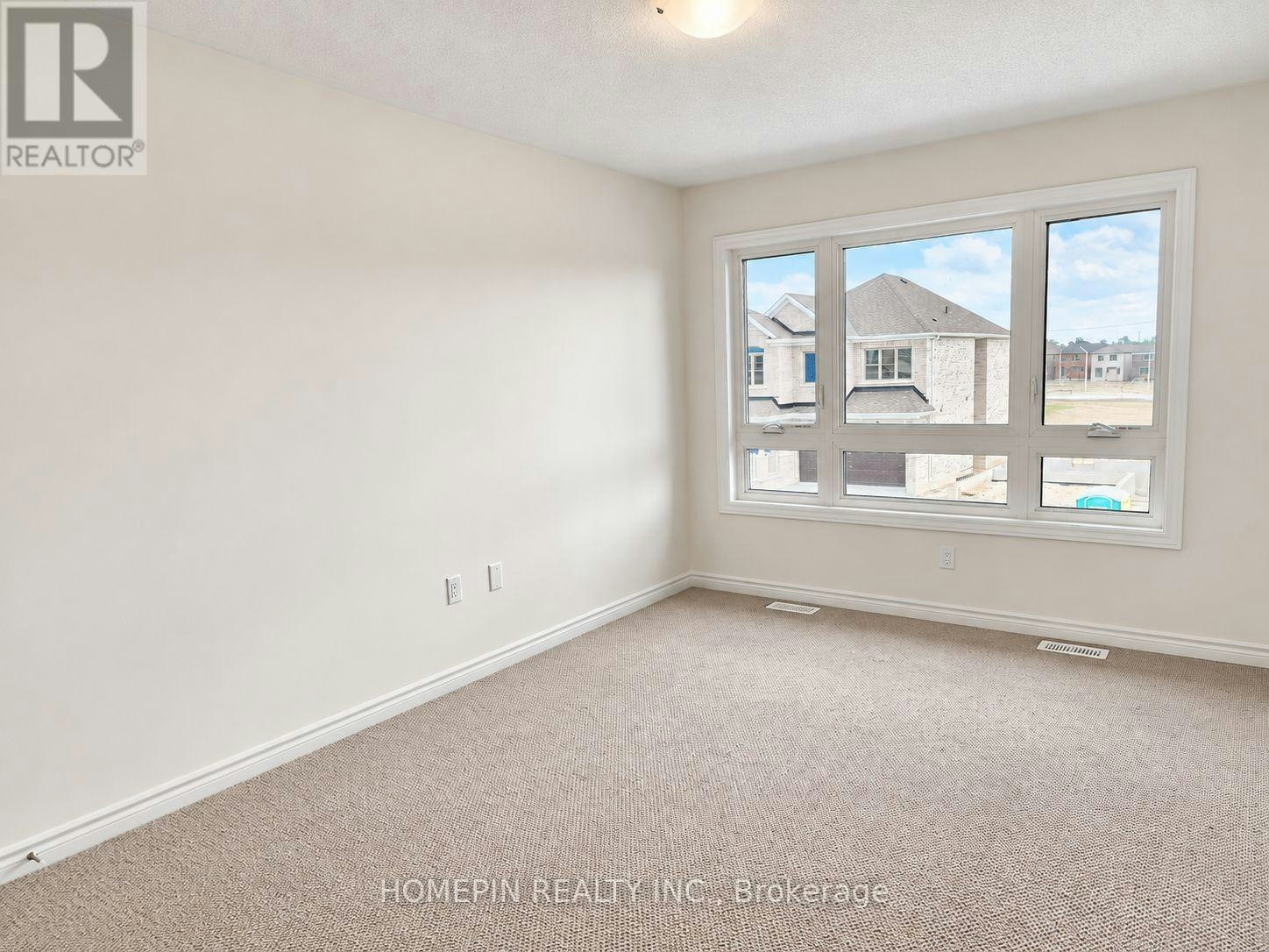 21 Phoenix Boulevard, Barrie, ON, L9S 2Z4 - 20