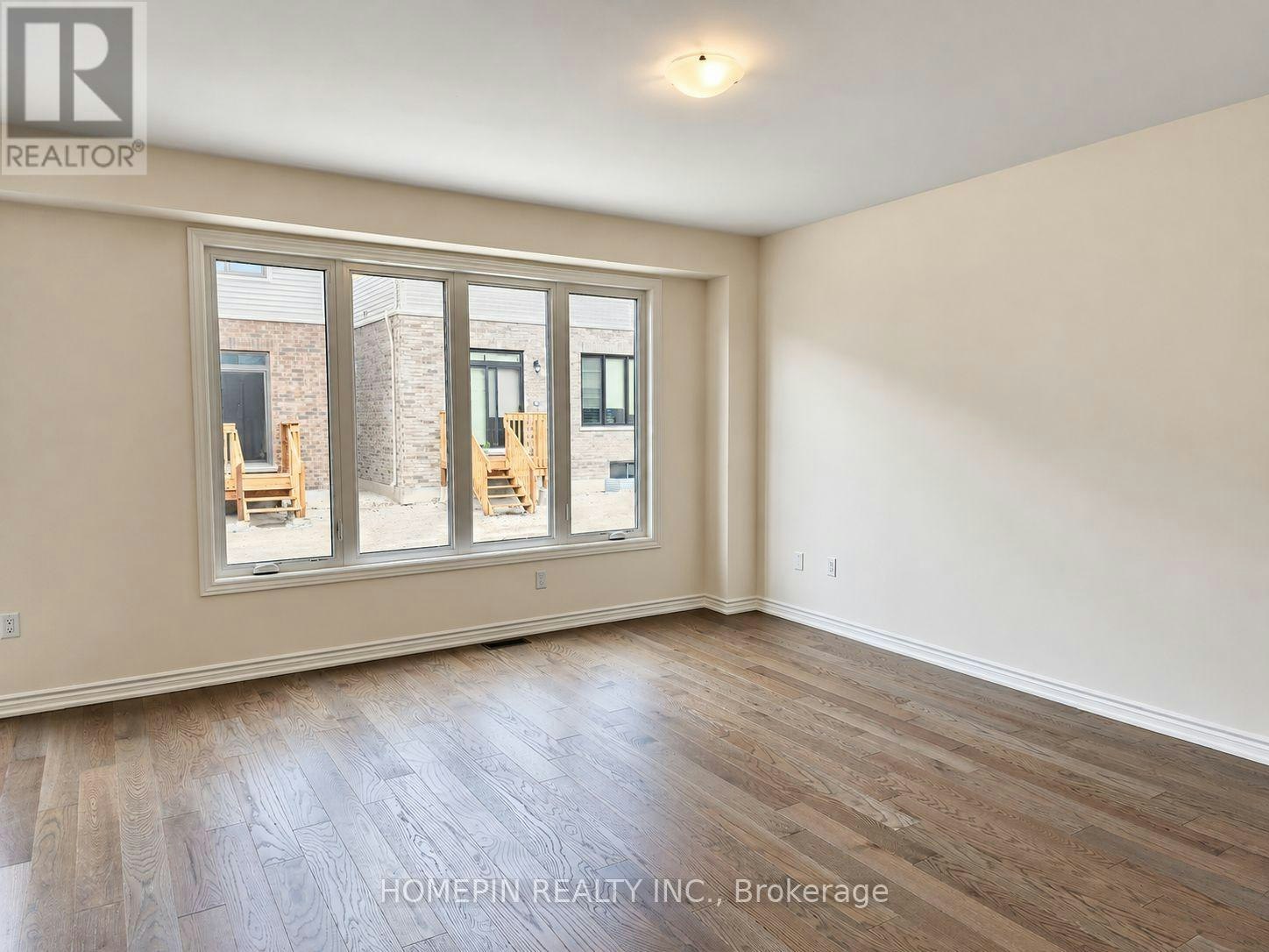 21 Phoenix Boulevard, Barrie, ON, L9S 2Z4 - 3