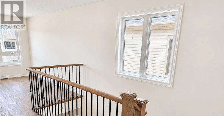 21 Phoenix Boulevard, Barrie, ON, L9S 2Z4 - 8