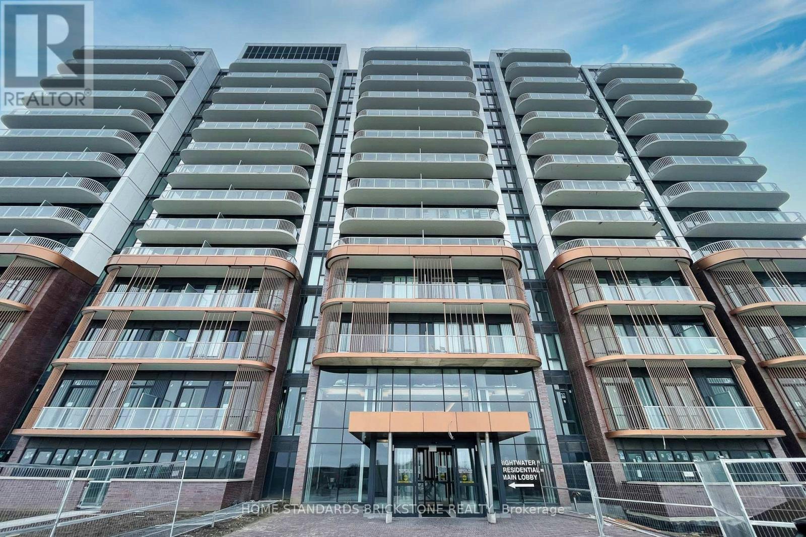 1012-220 Missinnihe Way, Mississauga, ON, L5H 0A9