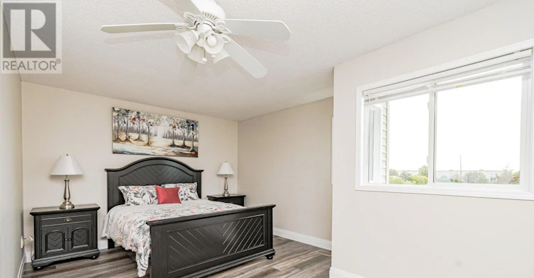 5100 Lampman Avenue, Burlington, ON, L7L 6L1 - 12