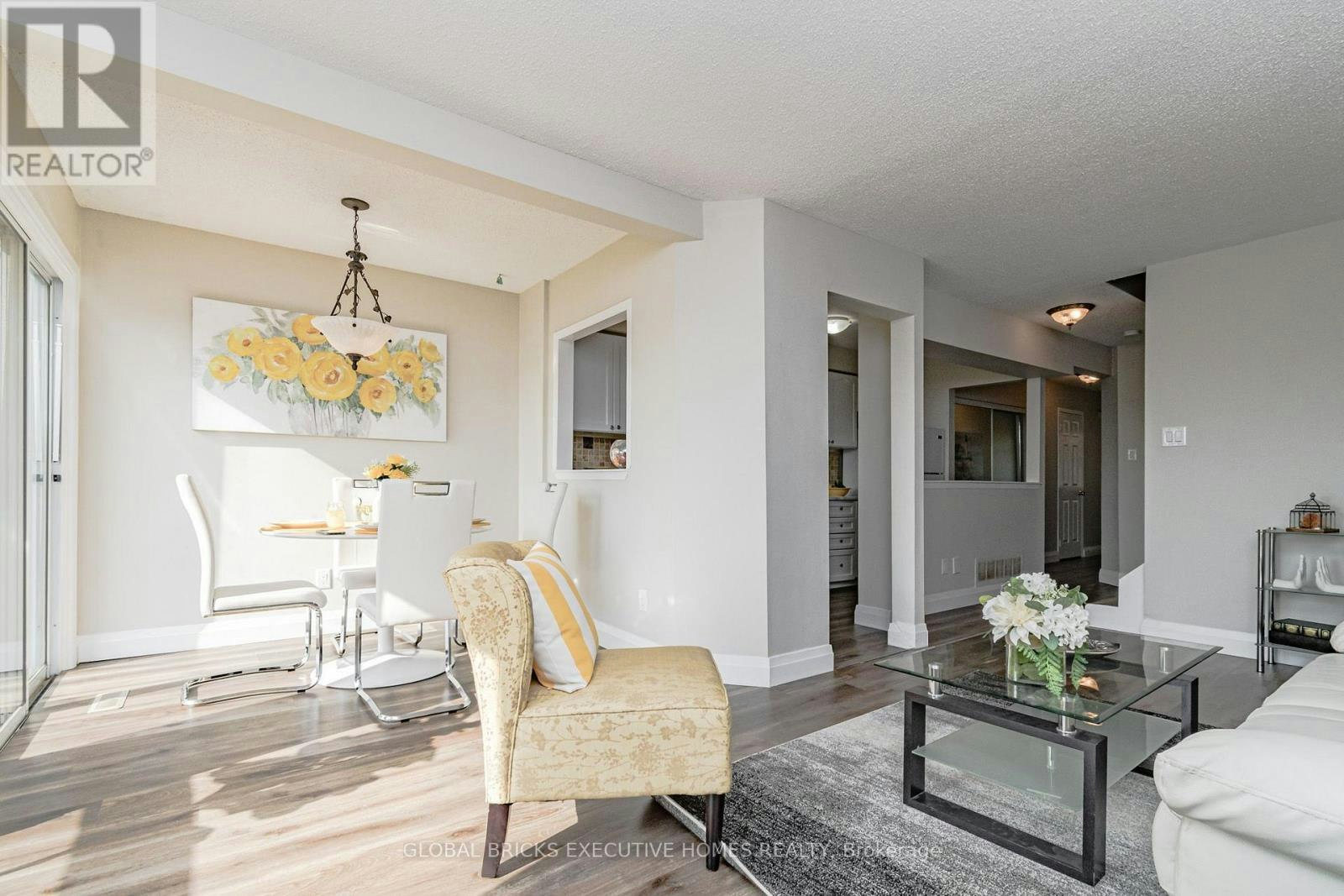 5100 Lampman Avenue, Burlington, ON, L7L 6L1 - 7