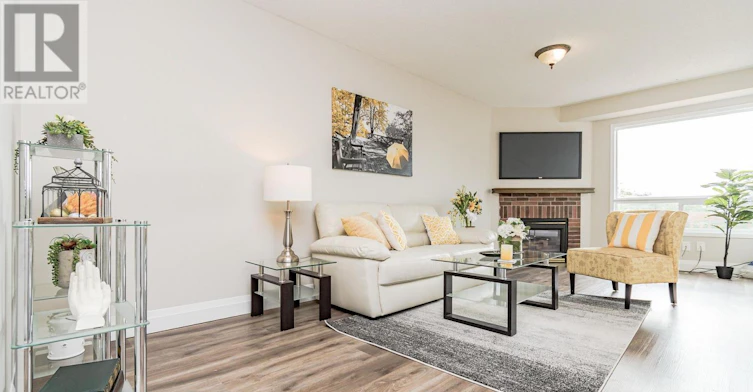 5100 Lampman Avenue, Burlington, ON, L7L 6L1 - 5