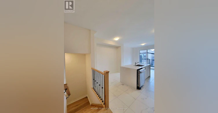 3305 Sixth Line, Oakville, ON, L6H 0Z6 - 9
