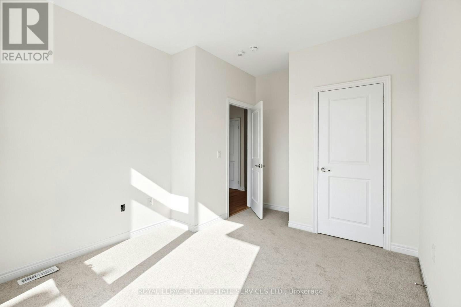 1-3203 Sixth Line, Oakville, ON, L6H 0V8 - 31