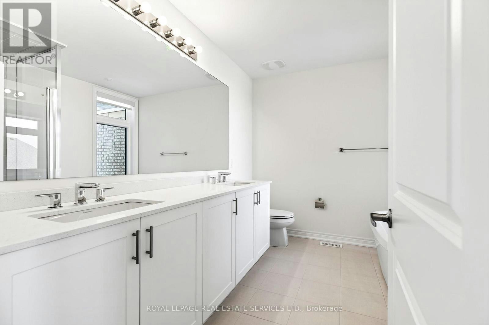1-3203 Sixth Line, Oakville, ON, L6H 0V8 - 40