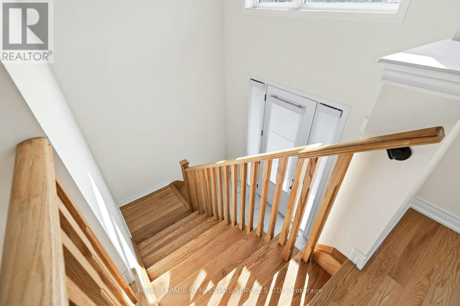 1-3203 Sixth Line, Oakville, ON, L6H 0V8 - 3