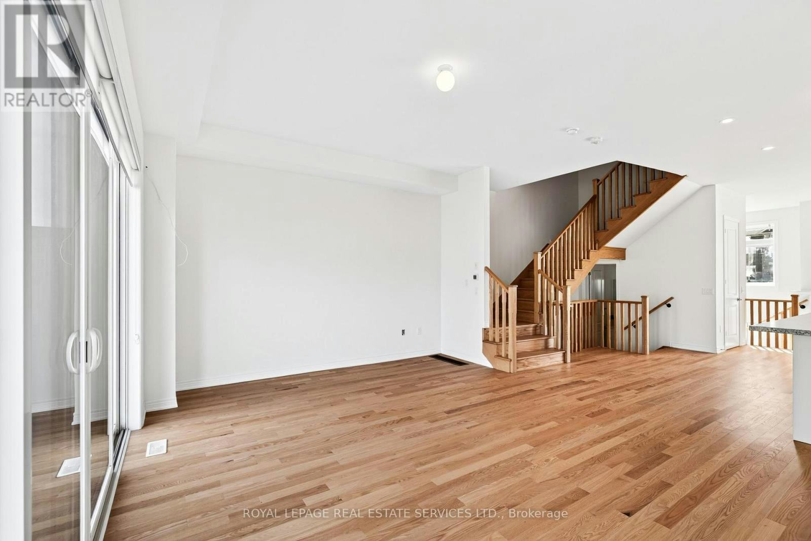 1-3203 Sixth Line, Oakville, ON, L6H 0V8 - 16