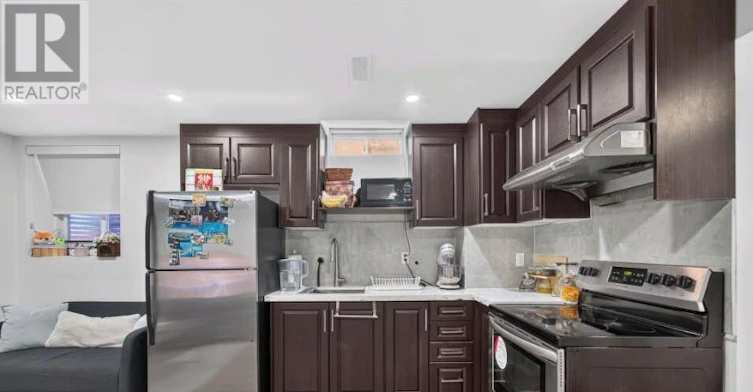 BSMT-82 Humberstone Crescent, Brampton, ON, L7A 4C1 - 3
