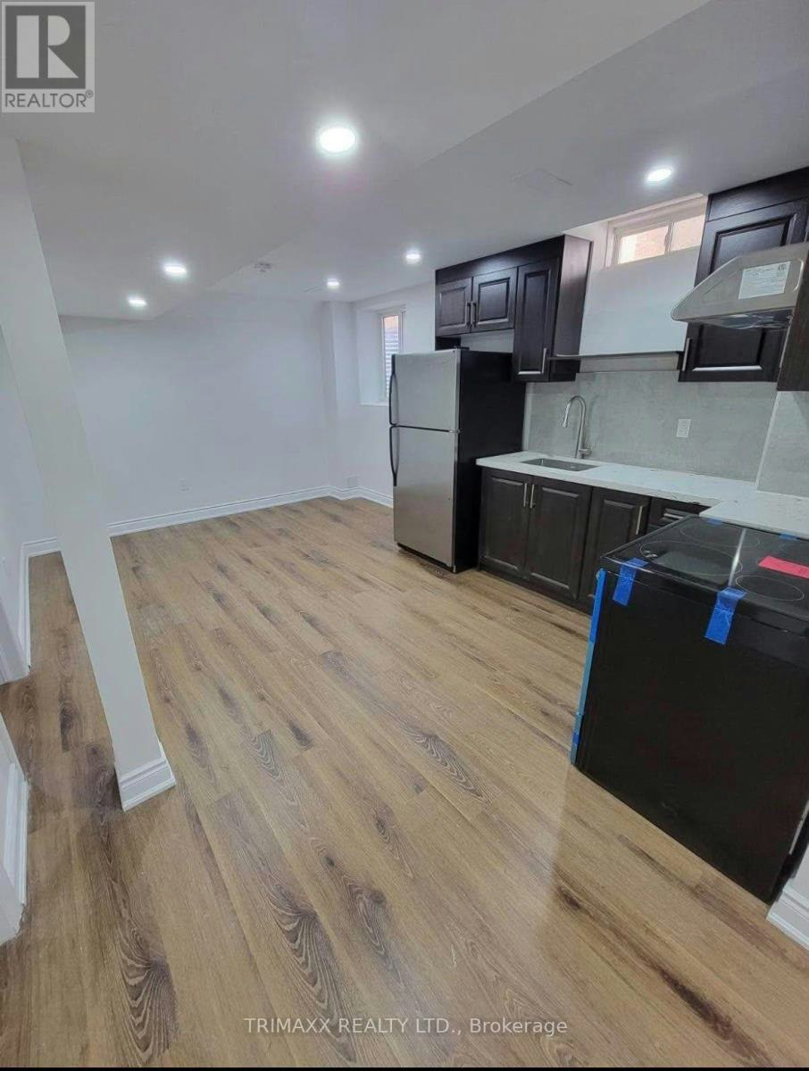 BSMT-82 Humberstone Crescent, Brampton, ON, L7A 4C1 - 5
