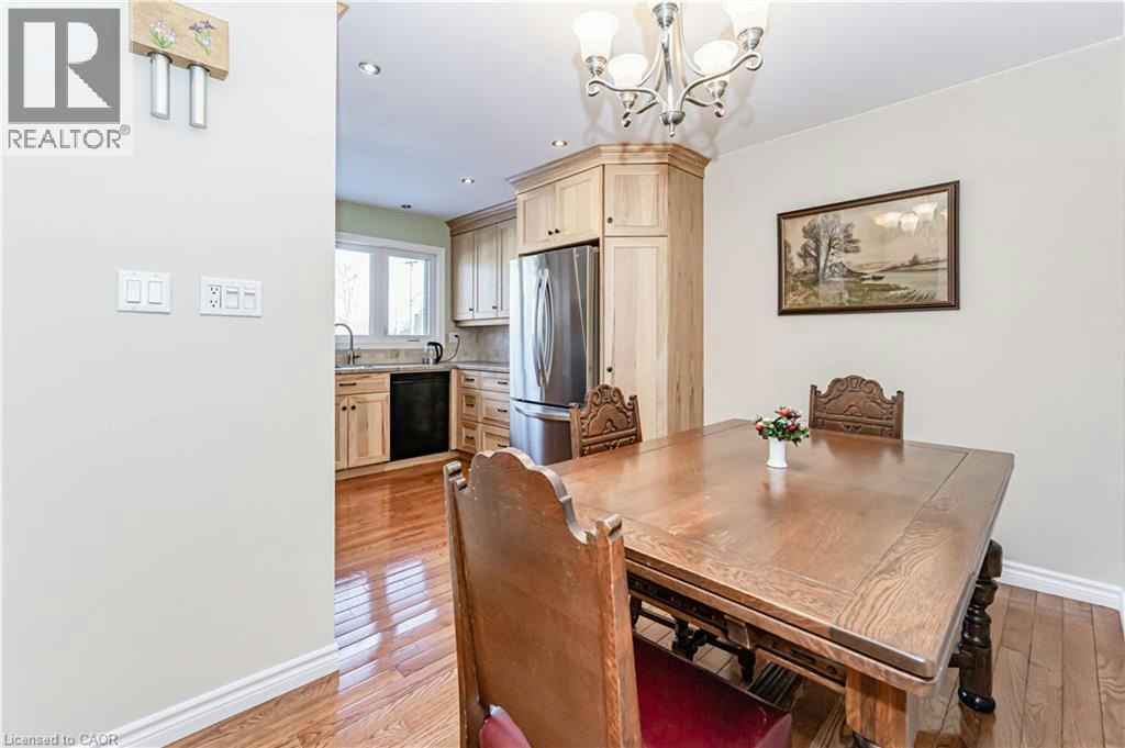 15 Greenbrook Drive, Kitchener, ON, N2M 4J5 - 7