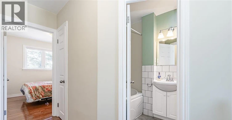 15 Greenbrook Drive, Kitchener, ON, N2M 4J5 - 17