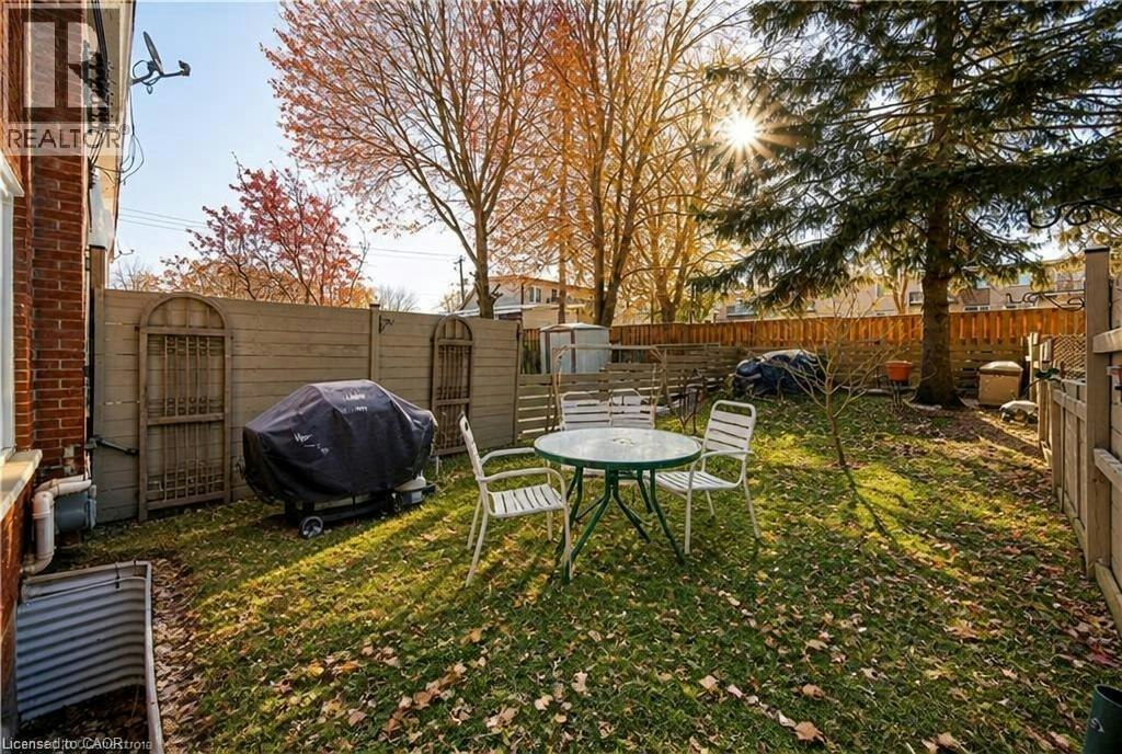 15 Greenbrook Drive, Kitchener, ON, N2M 4J5 - 25