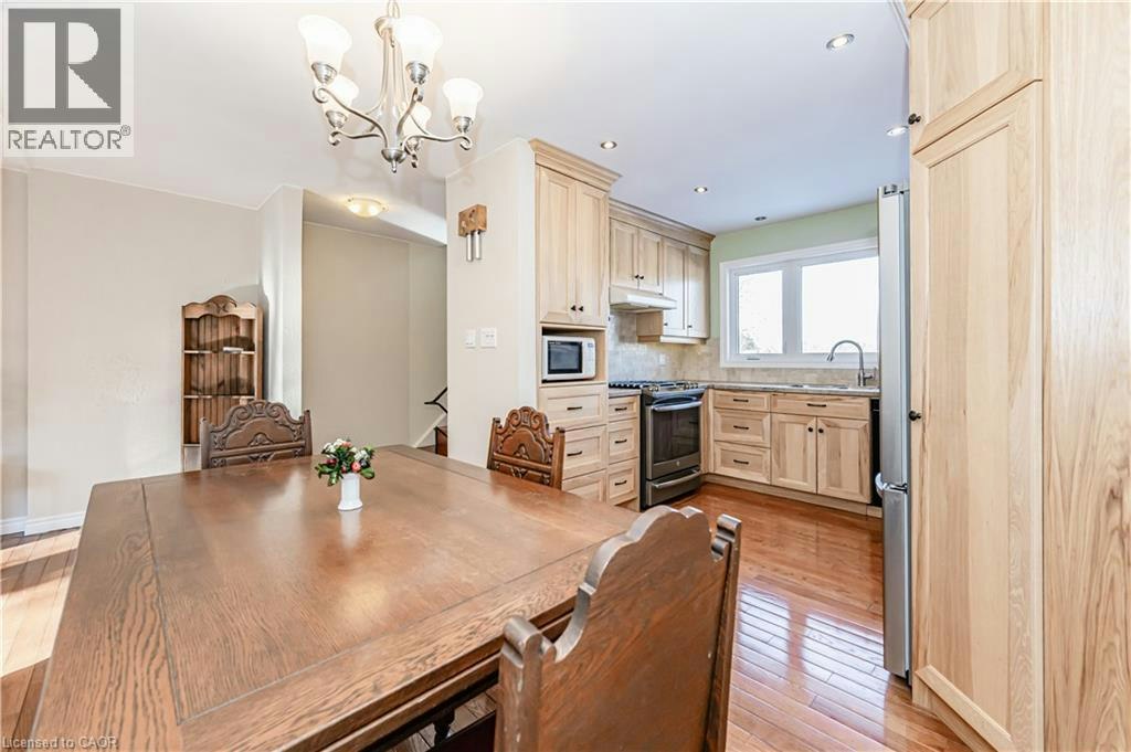 15 Greenbrook Drive, Kitchener, ON, N2M 4J5 - 8