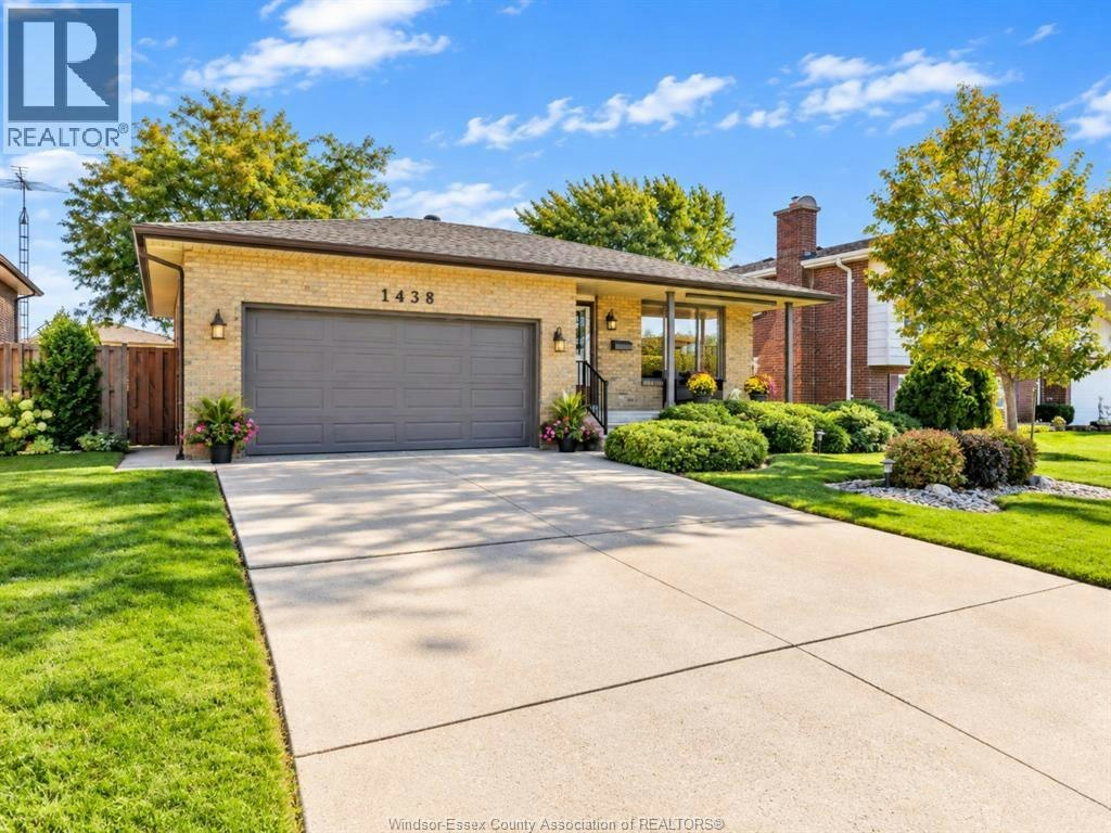 1438 Rushwood Crescent, Lasalle, ON, N9H 2B2