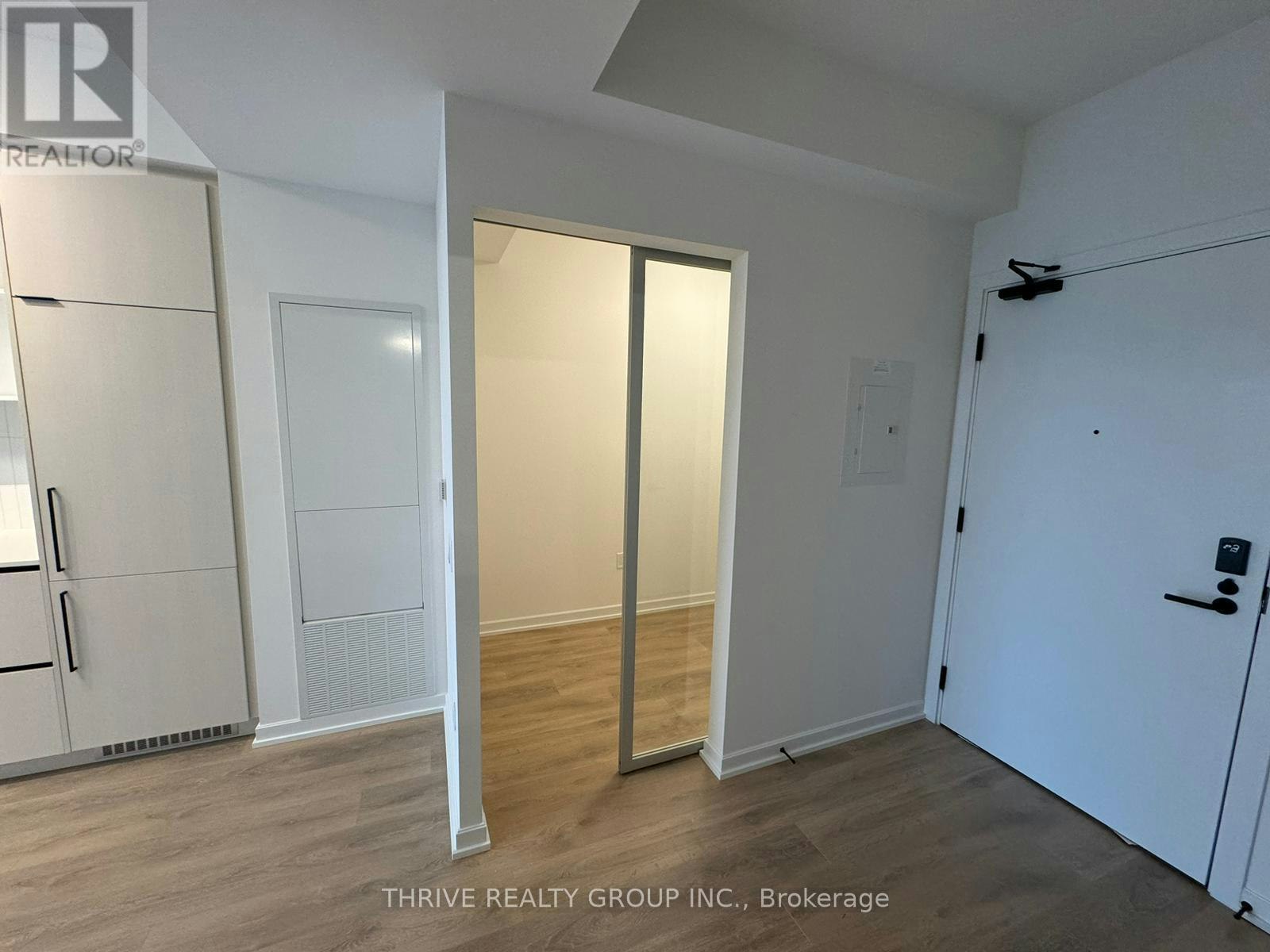 2307-10 Graphophone Grove, Toronto, ON, M6H 0E5 - 7
