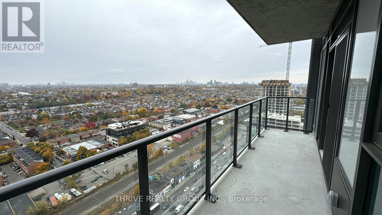 2307-10 Graphophone Grove, Toronto, ON, M6H 0E5 - 3