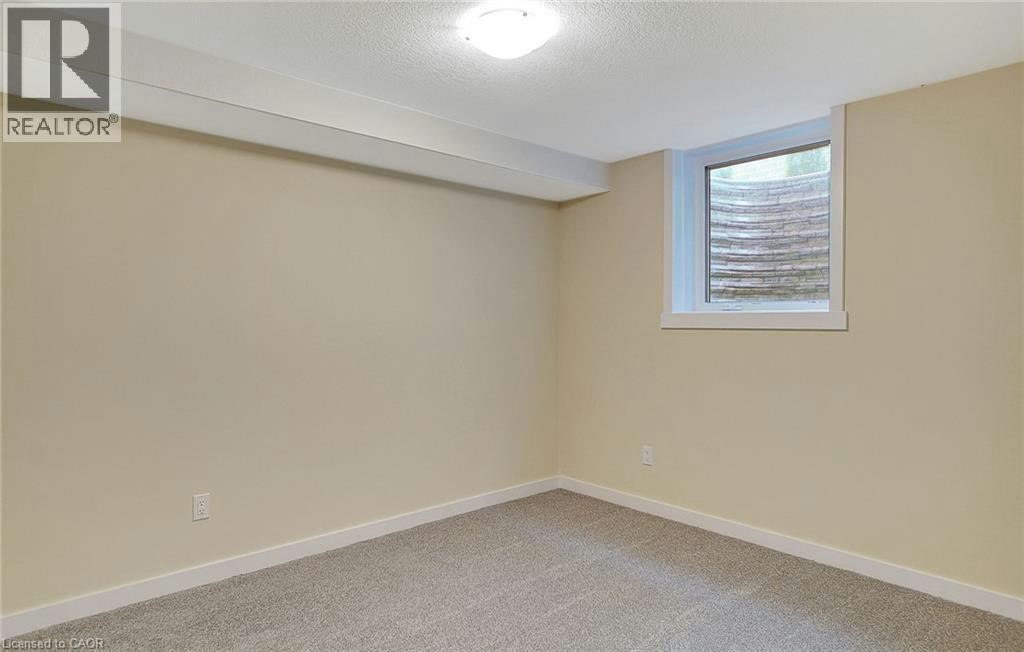 Lower-172 Newman Drive, Cambridge, ON, N1S 0C5 - 3